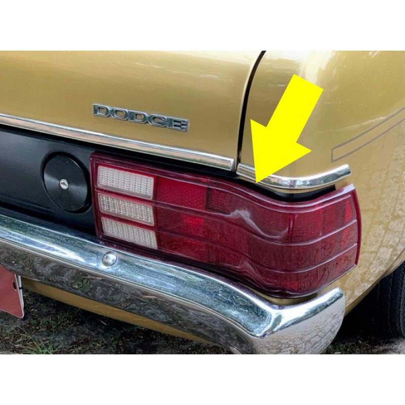 Lanterna Traseira Direita Dodge Polara 78 Diante Original Usada