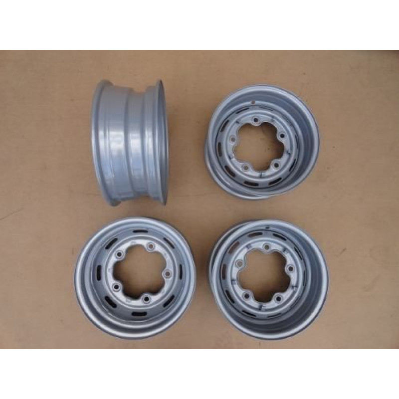 Roda Fusca 67 à 74 Aro 15 Tala 6 5 Furos Novo Reprodução - Jogo