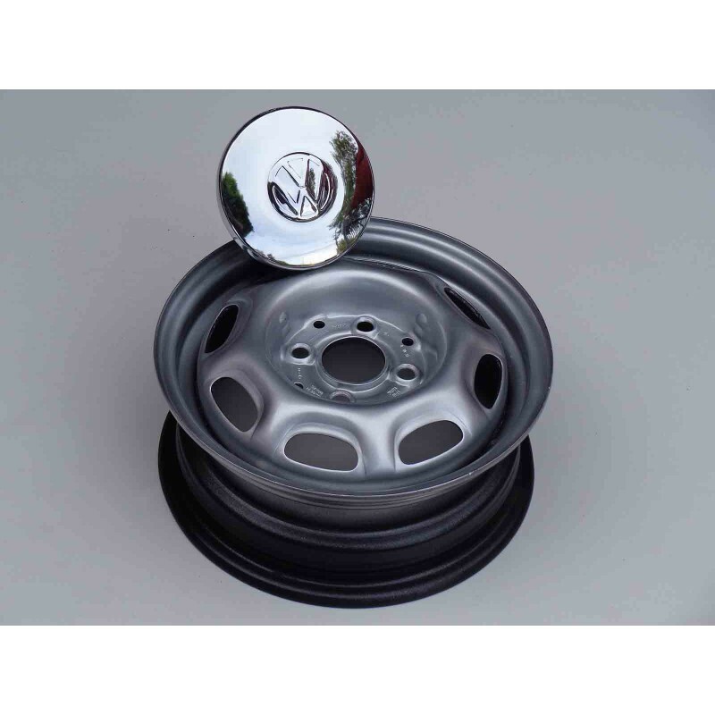 Roda Ferro Gol Quadrado CL Marmitinha Aro 13 X 5 c/ Calota Usado - Jogo