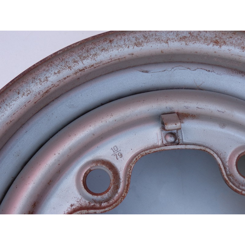 Roda Kombi 1967 a 1981 Fechada Aro 14 Tala 5,5 Original Nova - Unitário