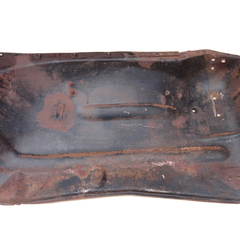 Saia Interna Paralama Direito Caminhão Chevrolet 6400 Boca de Sapo 47 53 