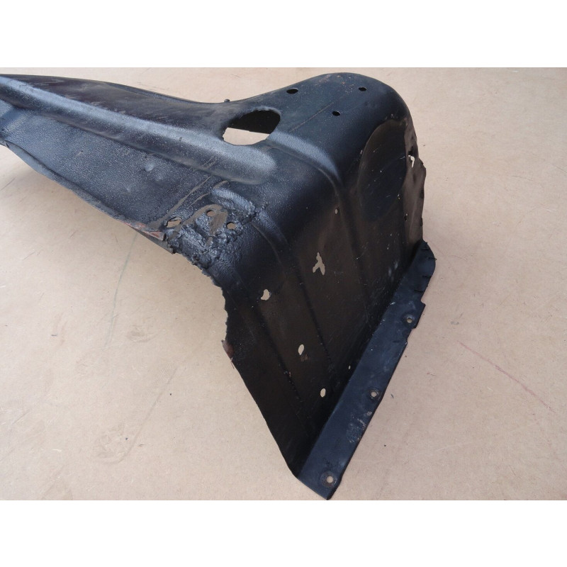 Saia Interna do Paralama Esquerdo Caminhão Boca de Bagre 54 à 55 Original