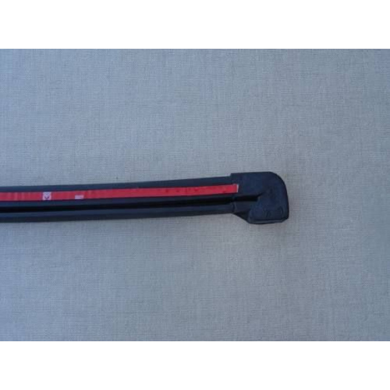 Saveiro 83 à 97 - Frisos da Caçamba Borrachão