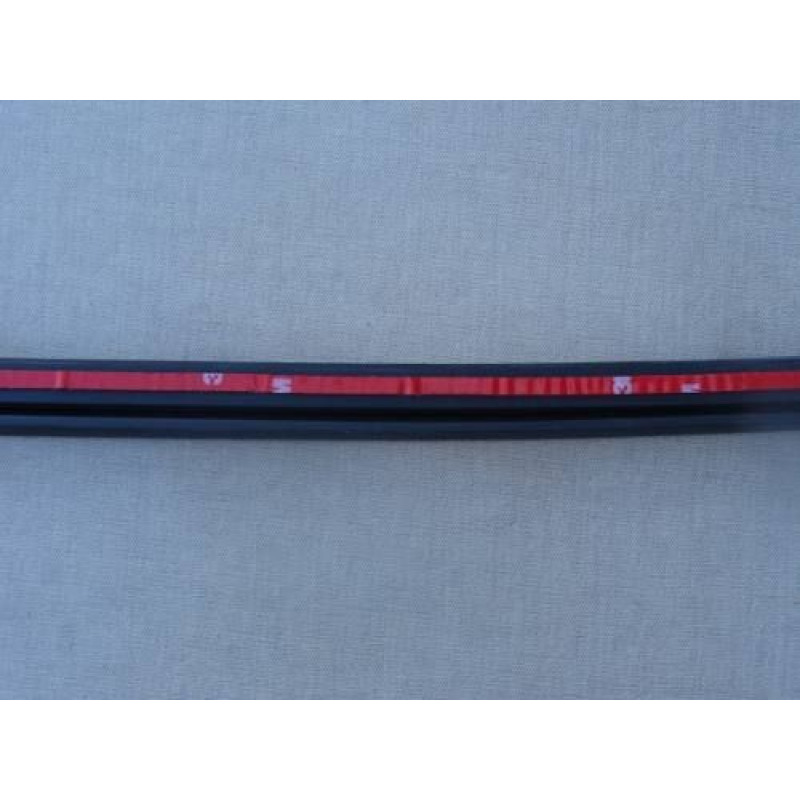 Saveiro 83 à 97 - Frisos da Caçamba Borrachão