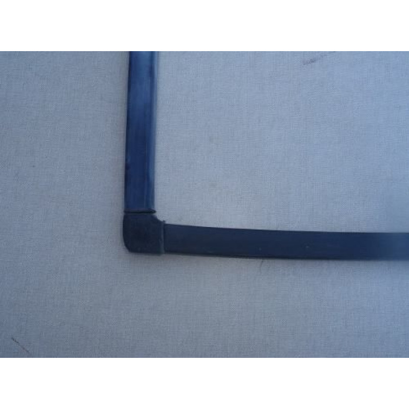 Saveiro 83 à 97 - Frisos da Caçamba Borrachão