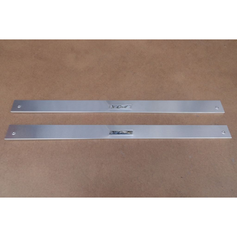 Soleira da Porta Corcel e Belina 2 Portas 69 à 77 Inox - Par