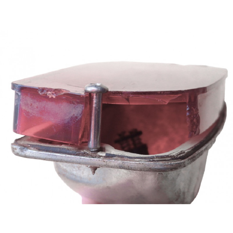 Lanterna Traseira Esquerda F-100 F-1000 72 à 85 Original Quebrada