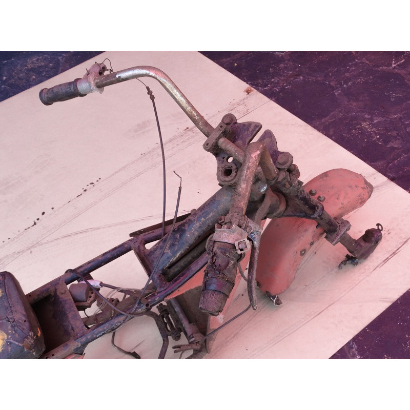 Sucata Moto Antiga Xispa Década 70 No Estado Sem Documentação 