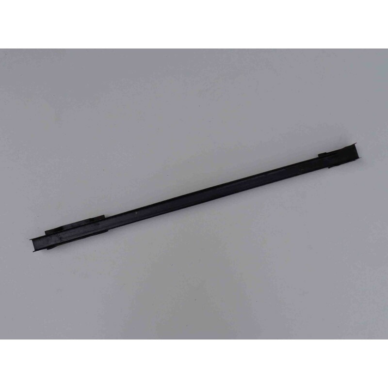 Suporte Canaleta Vidro Porta Direito Rural e F-75 Original Novo