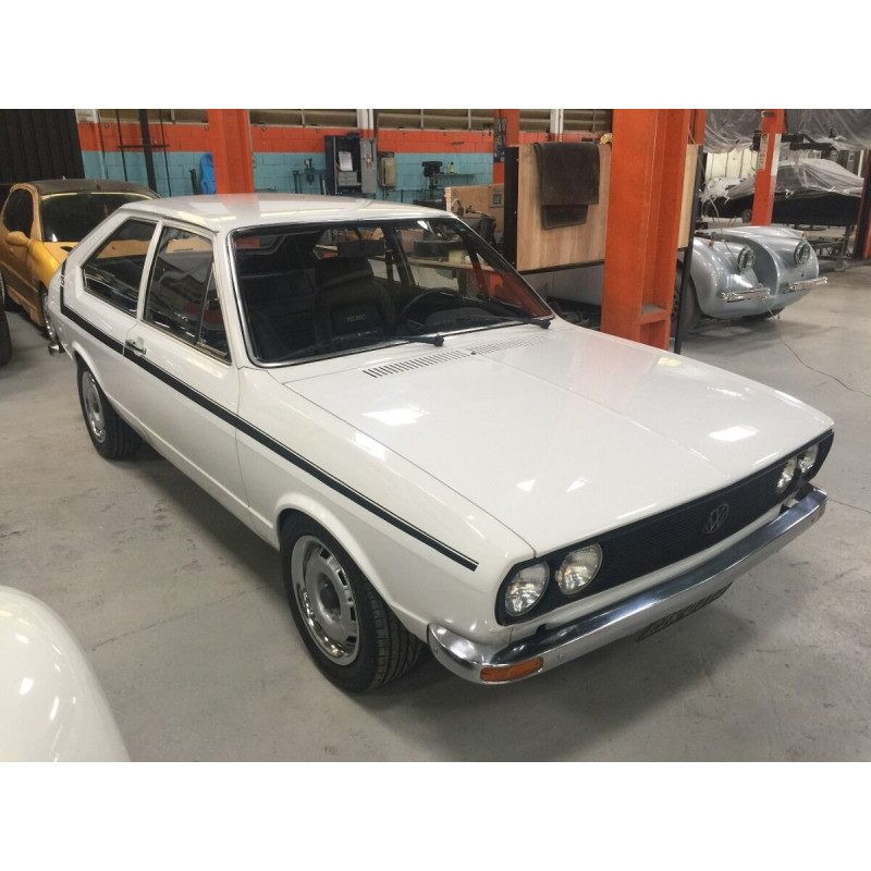 Suporte Parachoque Traseiro Passat até 1978 Esquerdo