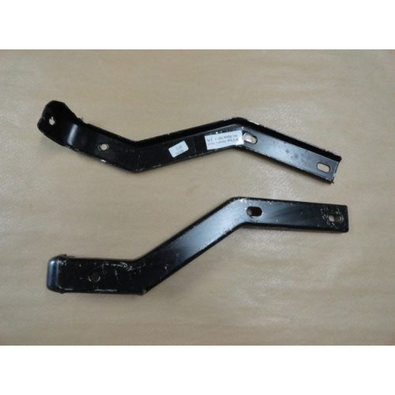 Suportes Parachoque Traseiro 75 à 79 - Par