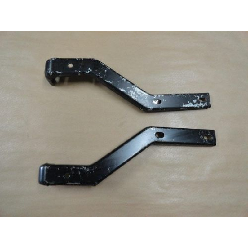 Suportes Parachoque Traseiro 75 à 79 - Par