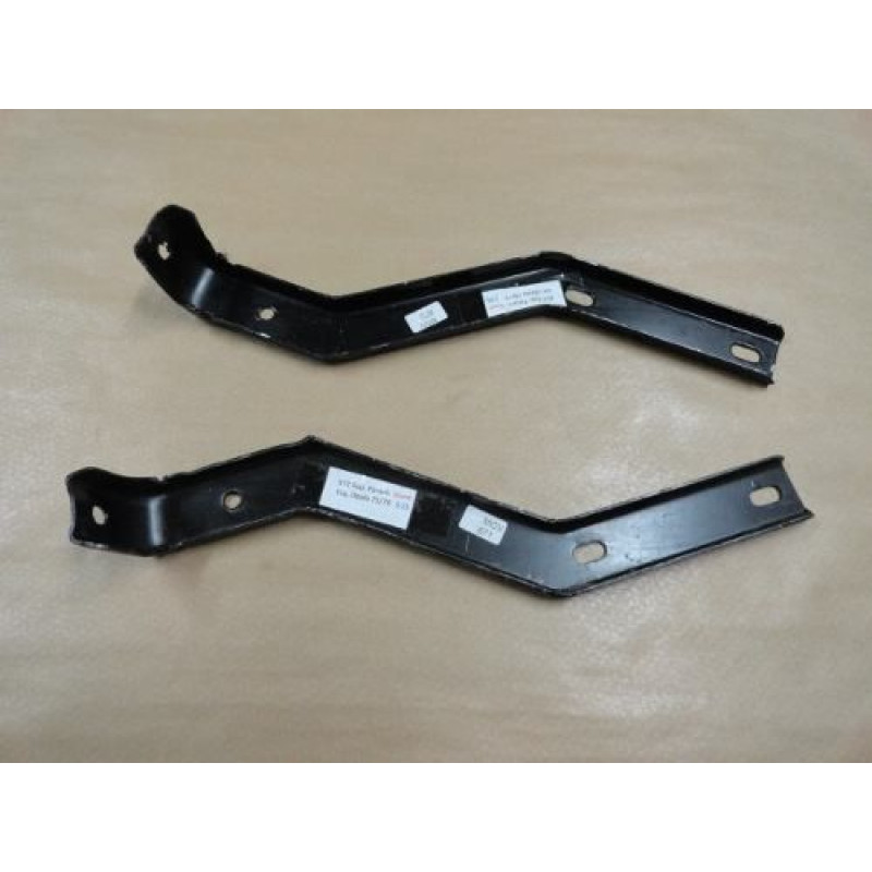 Suportes Parachoque Traseiro 75 à 79 - Par