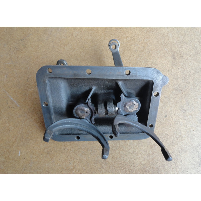 Tampa da Caixa de Câmbio Simca Com Trambulador Original Usada