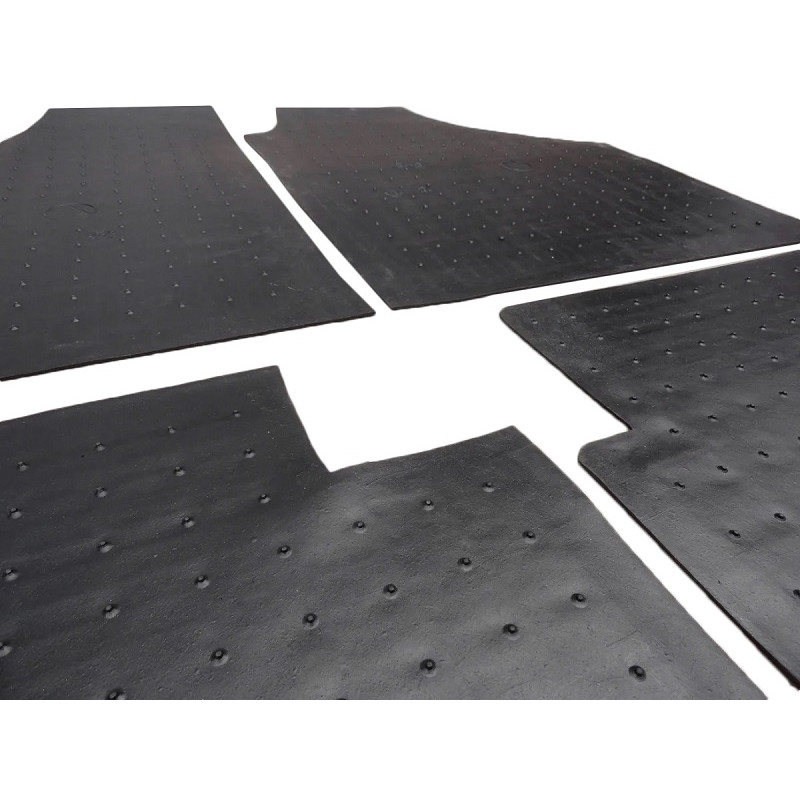 Tapete Interno de Borracha Corcel Todos os Anos - Jogo