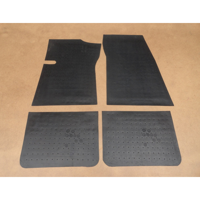 Tapete de Borracha Opala Caravan Todos os Anos - Jogo