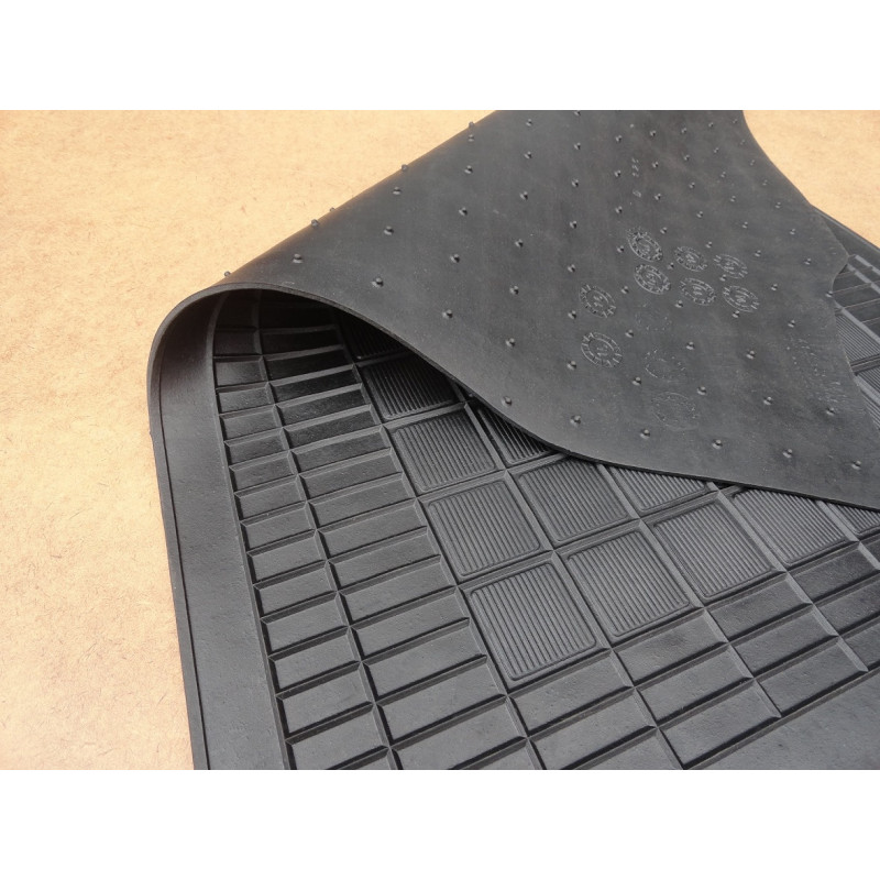 Tapete de Borracha Opala Caravan Todos os Anos - Jogo