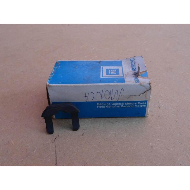 Trava Presilha do Cilindro da Porta Monza Original