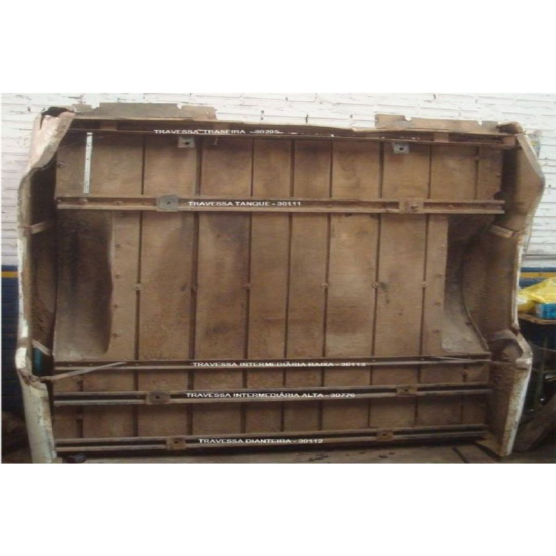 Travessa Traseira Caçamba C-10 C-14 D-10 64 Á 85