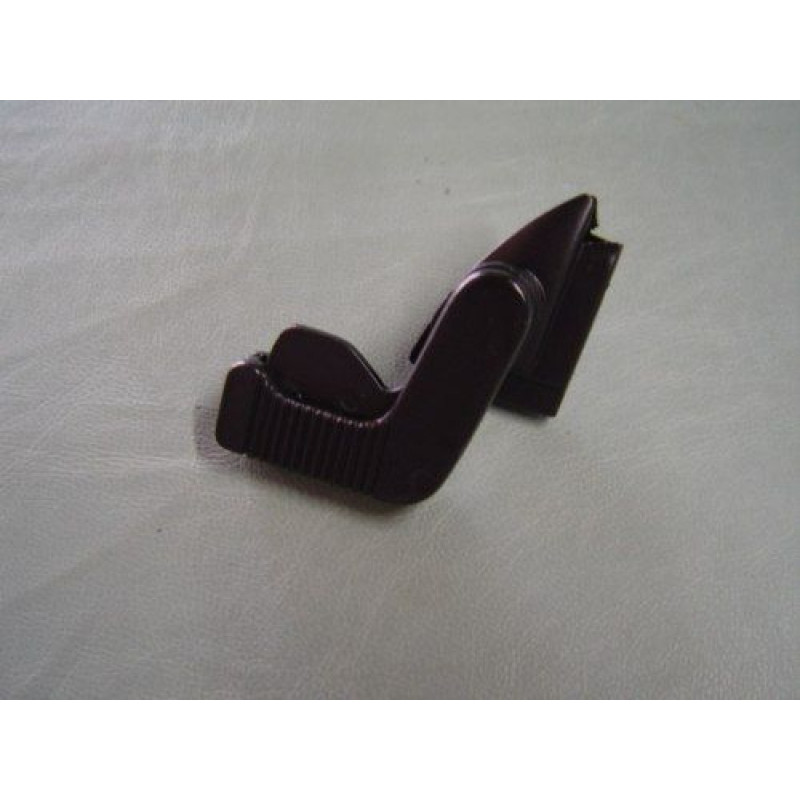 Trinco do Quebra Vento D-20 Chevette  - Esquerdo