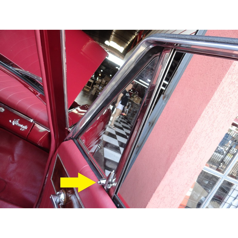Trinco Quebra Vento Aero Willys 1963 a 1971 Direito Original Novo