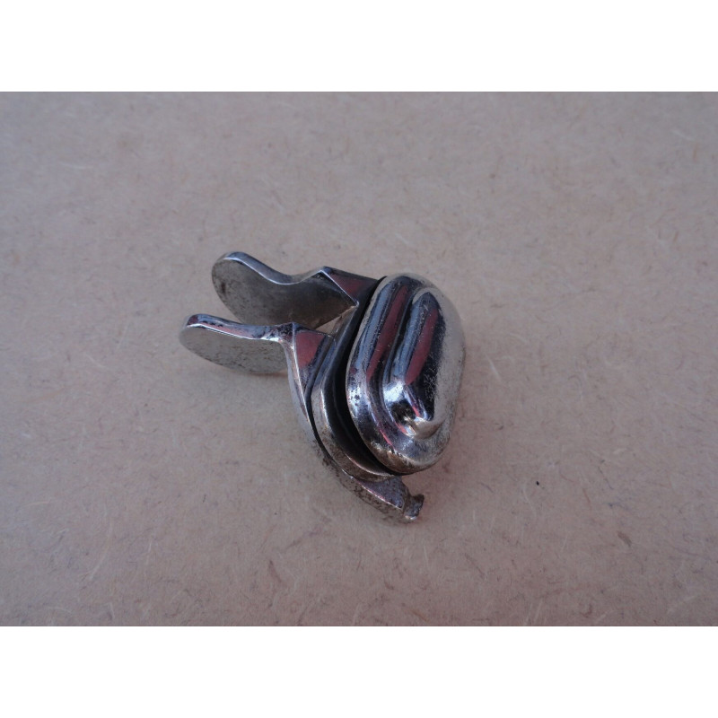 Trinco Vidro Corrediço Esquerdo Kombi até 75 Estoque Antigo