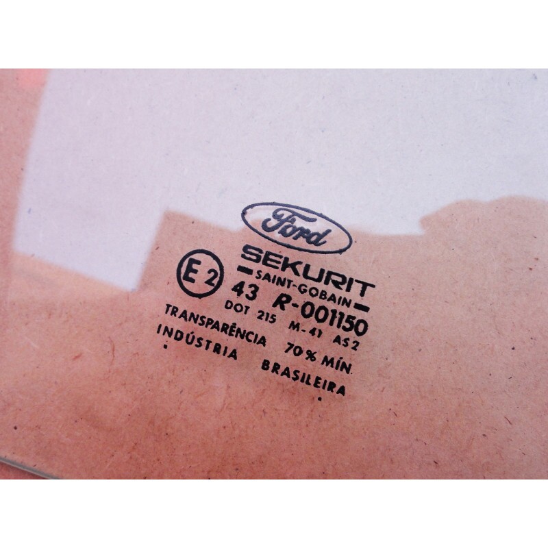 Vidro Janela Lateral Traseira Móvel Basculante Esquerda Belina II Original Ford