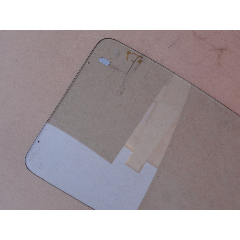 Vidro Lateral Traseiro Esquerdo Basculante VW TL Vidrobras Incolor Usado 