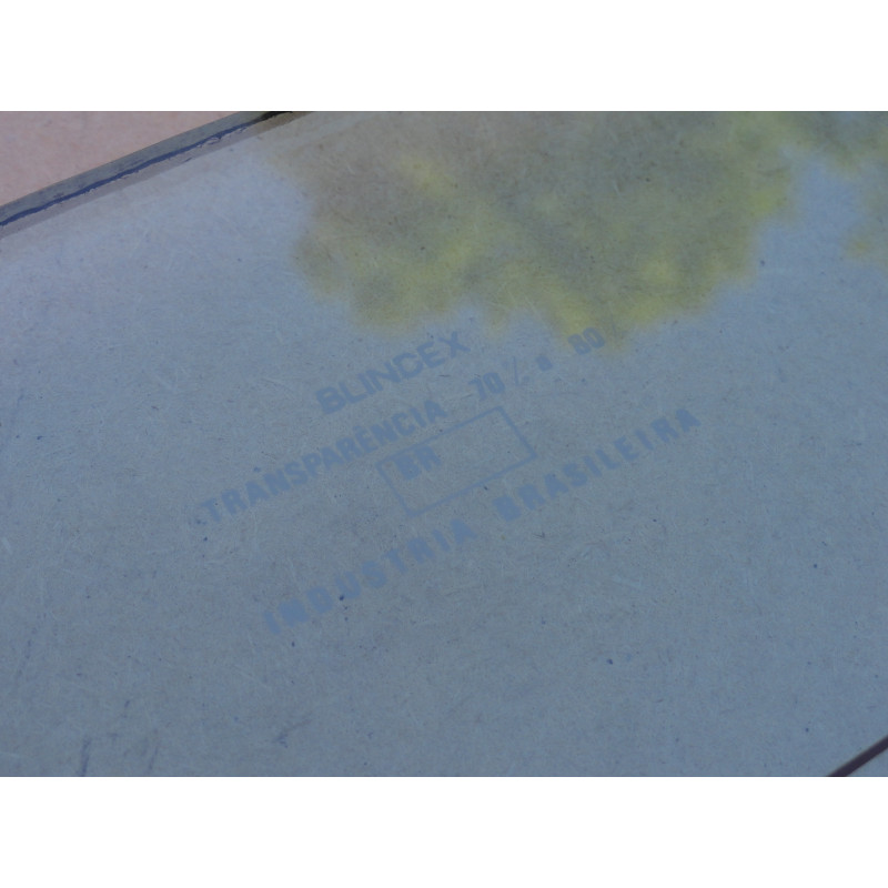 Vidro Vigia Traseiro Modelo Grande Fiat 147 e Spazio Verde Original Blindex Novo