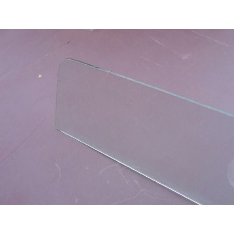 Vidro Vigia Traseiro D-100, D-400, D-700 Incolor Blindex