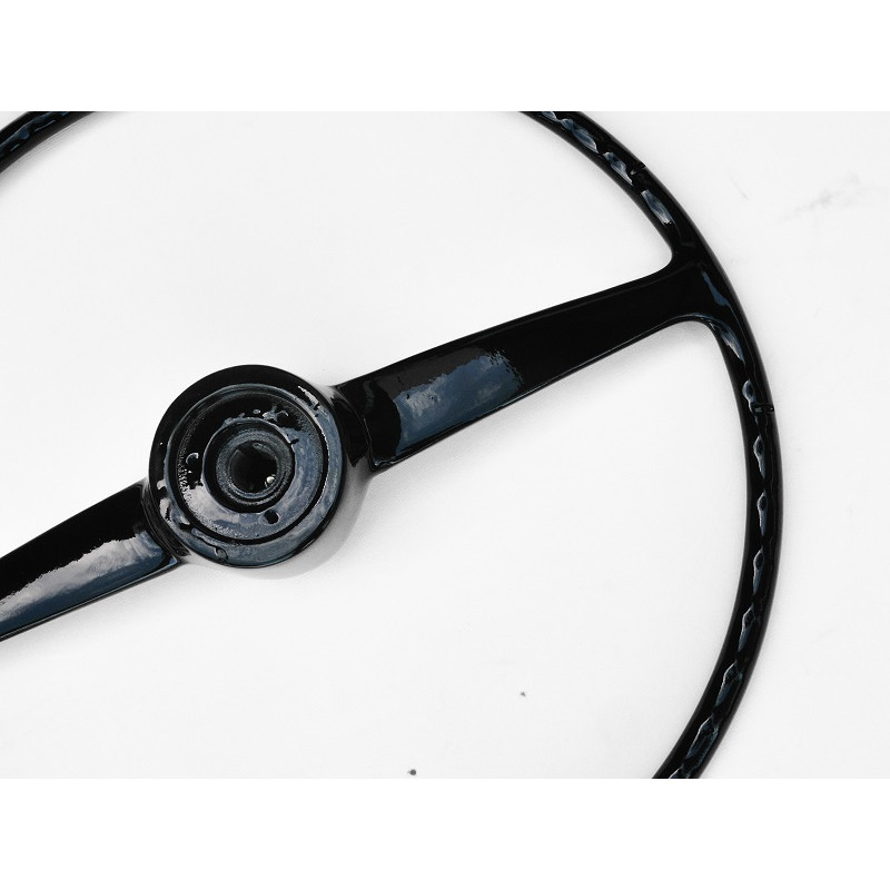 Volante Kombi 73 à 75 Corujinha Preto Original Restaurado Com Botão 