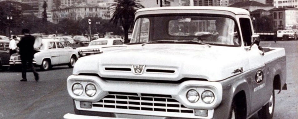 F-100 62