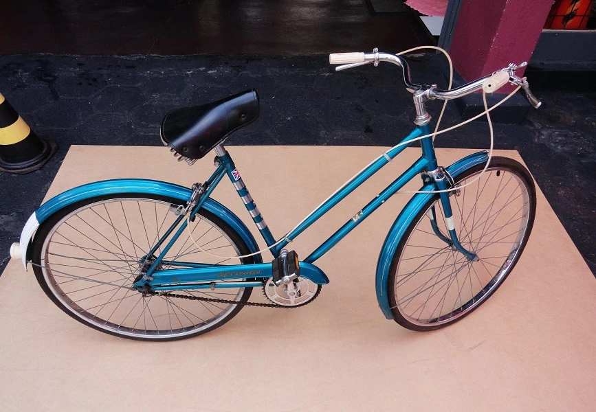 Bicicleta Antiga AMF Hercules Cruiser Inglesa Feminina 26'' Década