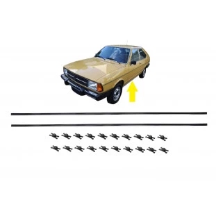 Friso Caixa Ar Estribo Preto Passat 1974 a 1989 C/ 20 Grampos - Par