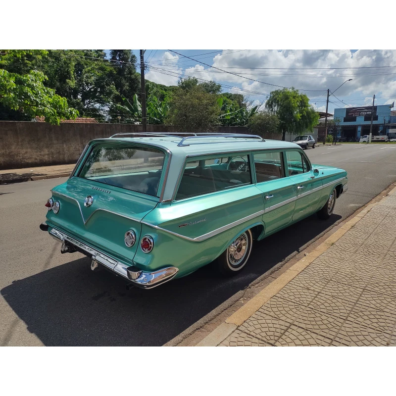 Chevrolet Parkwood 1961