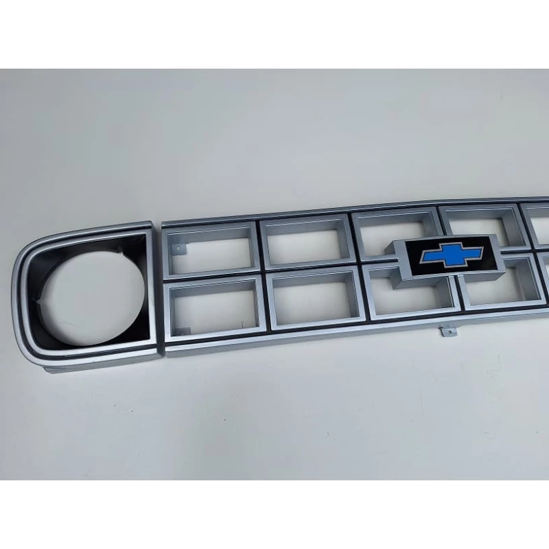 Grade Plástico C-10 D-10 A-10 79 À 85 Reprodução Restaurada