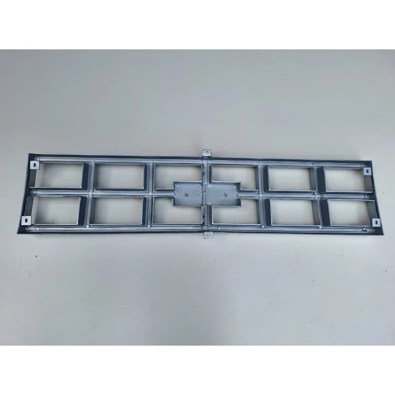 Grade Plástico C-10 D-10 A-10 79 À 85 Reprodução Restaurada