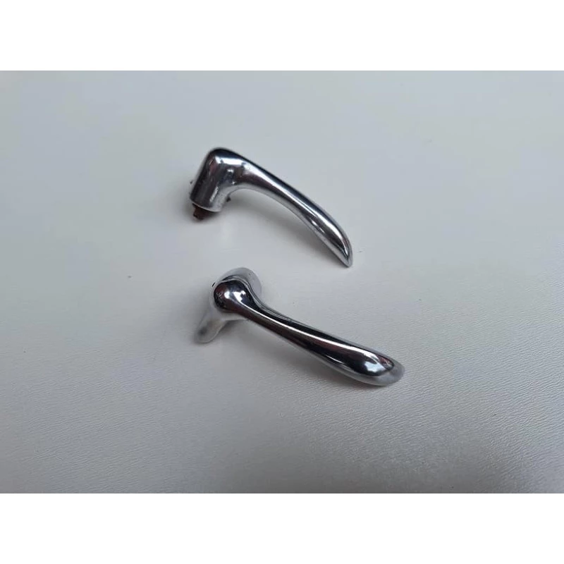 Trinco Quebra Vento Ford F-1 F-8 1948 À 50 Cromado Novo - Par