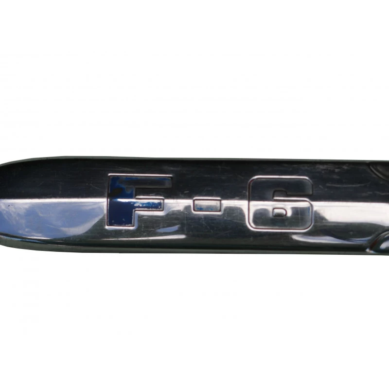 Friso Flecha Lateral Esquerda Capô Caminhão Ford F-6 51 e 52 Original Usado 