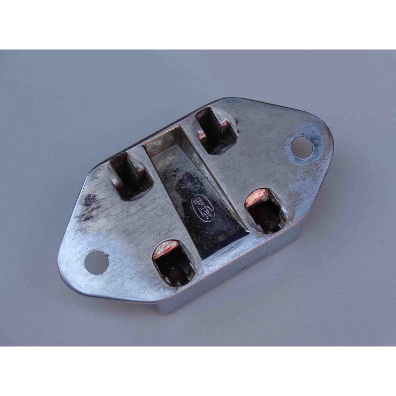 Batente Tampa Traseira Veraneio até 1988 Arteb com Mola Quebrada