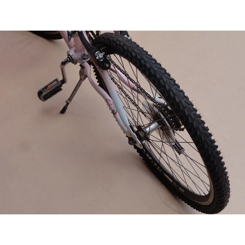 Bicicleta Feminina Status Belíssima Aro 24 18 Marchas Usada