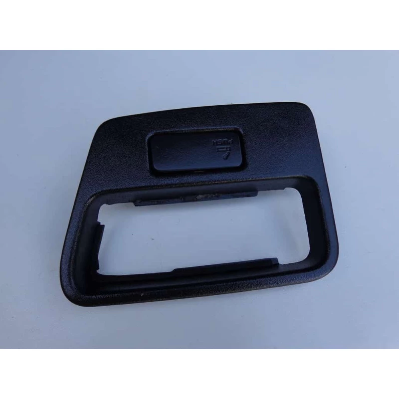 Moldura Cinzeiro Traseiro Blazer Até 2011 Original Gm Usada