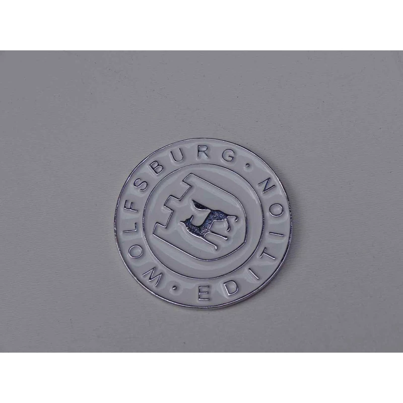 Emblema Brasão Wolfsburg Edition Branco Volkswagen