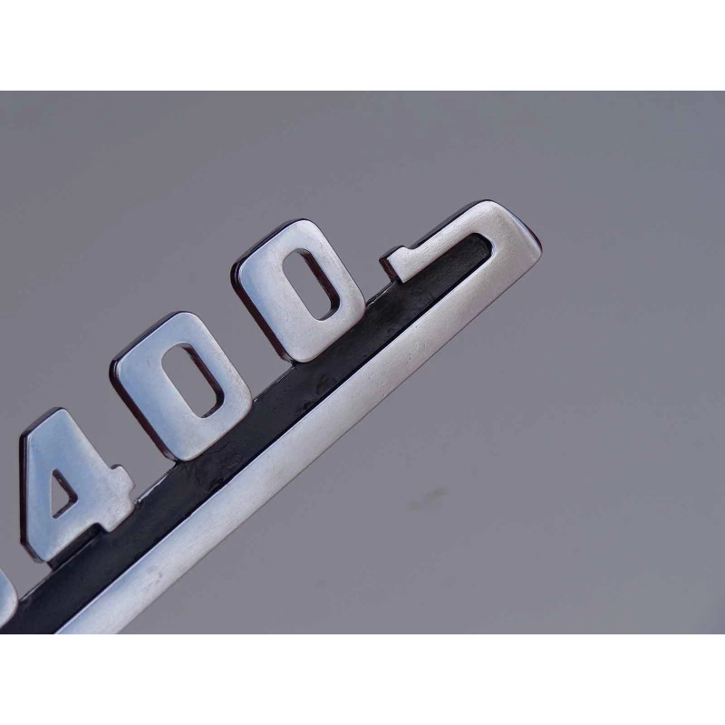 Emblema 6400 Capô Caminhão Boca De Sapo Bagre 1953 a 1955 - Unitário Emblema 6400 Capô Caminhão Boca De Sapo Bagre 1953 a 1955 - Unitário