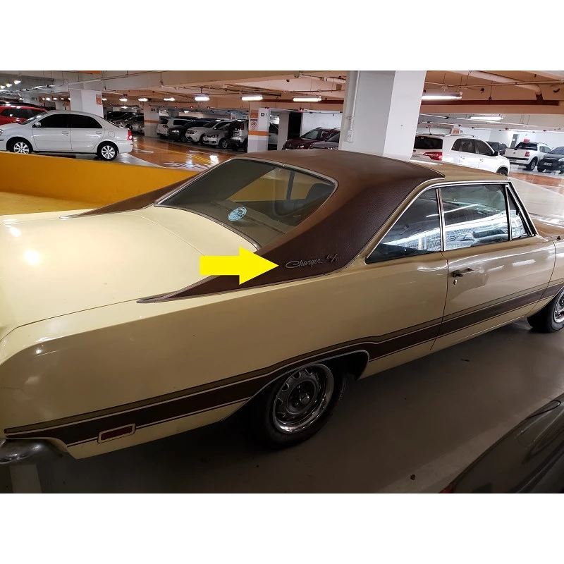 Emblema Dodge Charger Lateral Traseira e Coluna Cromado Novo Fixação Parafuso