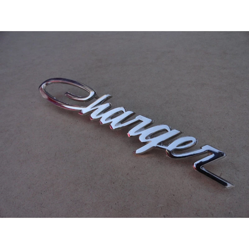 Emblema Dodge Charger Lateral Traseira e Coluna Cromado