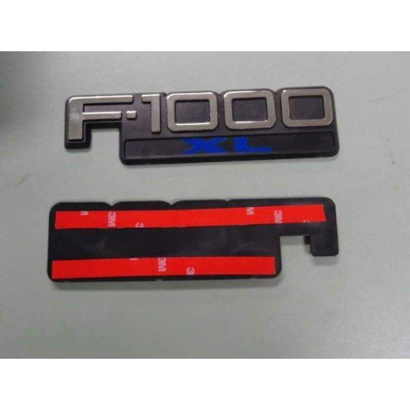 Emblema F-1000 97 à 98 - Par