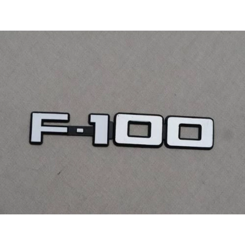 Emblema F-100 83 à 86 - Par