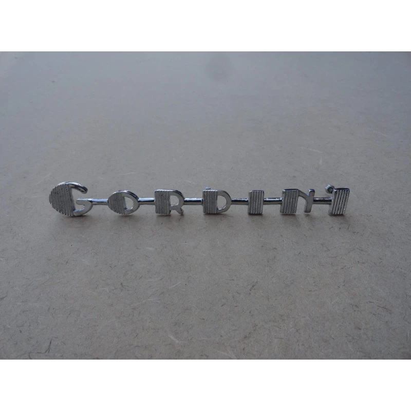Emblema Lateral Gordini Cromado Fixação Parafuso