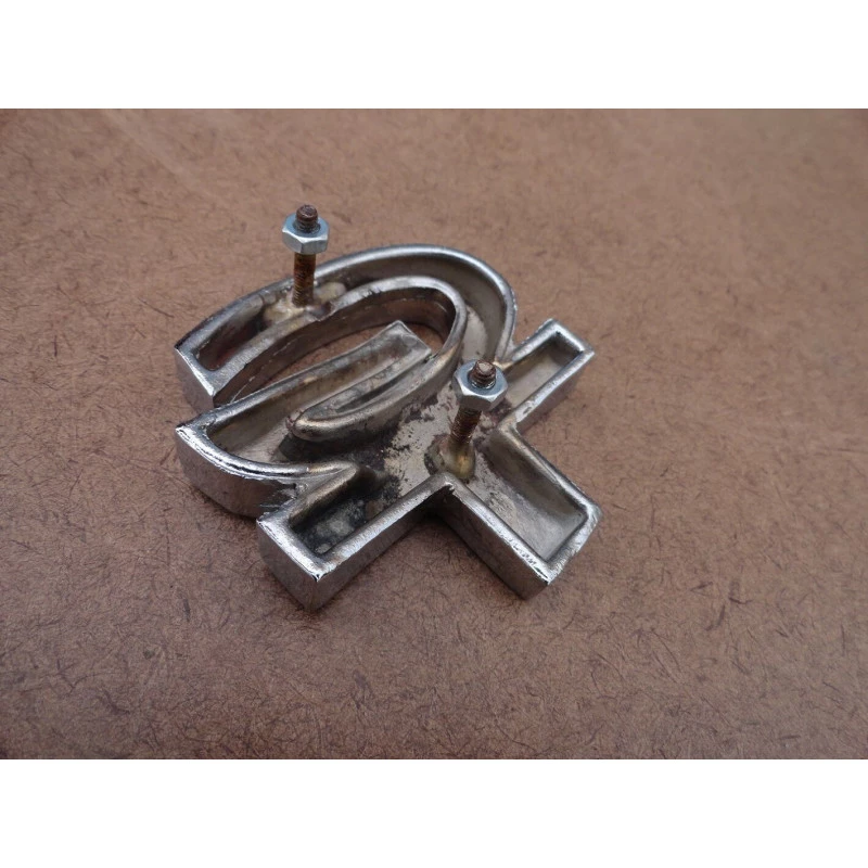 Emblema GT Coluna Lateral Traseira Corcel I GT 1973 a 1977
